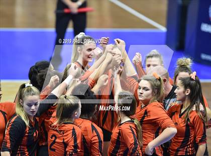 Thumbnail 2 in Lamar vs University (CHSAA 3A 3rd Round) photogallery.