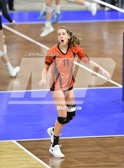 Thumbnail 1 in Lamar vs University (CHSAA 3A 3rd Round) photogallery.