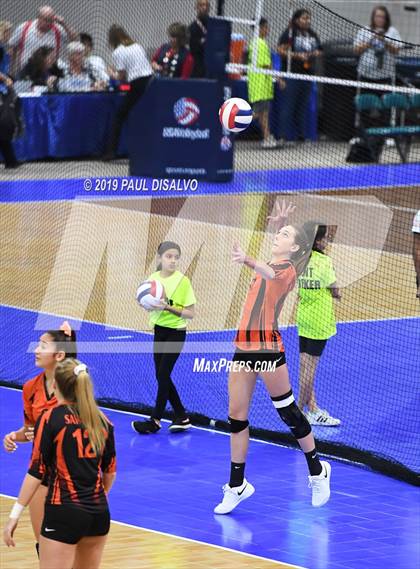 Thumbnail 1 in Lamar vs University (CHSAA 3A 3rd Round) photogallery.
