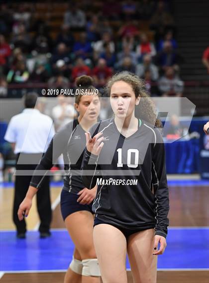 Thumbnail 3 in Lamar vs University (CHSAA 3A 3rd Round) photogallery.