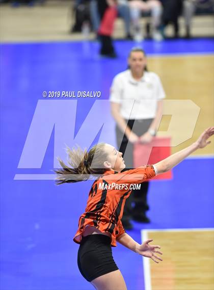 Thumbnail 2 in Lamar vs University (CHSAA 3A 3rd Round) photogallery.
