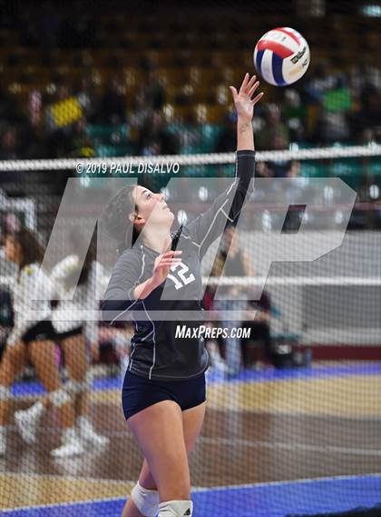 Thumbnail 2 in Lamar vs University (CHSAA 3A 3rd Round) photogallery.