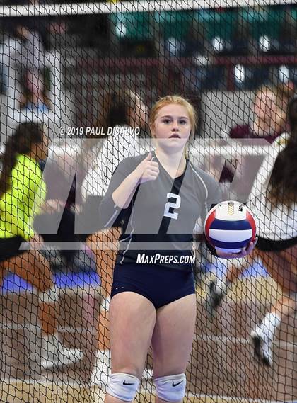 Thumbnail 2 in Lamar vs University (CHSAA 3A 3rd Round) photogallery.