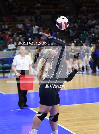 Thumbnail 2 in Lamar vs University (CHSAA 3A 3rd Round) photogallery.