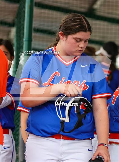 Thumbnail 1 in Hermiston @ Auburn Mountainview (WIAA 3A Opening Round) photogallery.