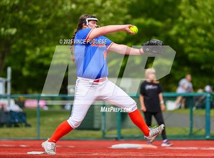 Thumbnail 1 in Hermiston @ Auburn Mountainview (WIAA 3A Opening Round) photogallery.