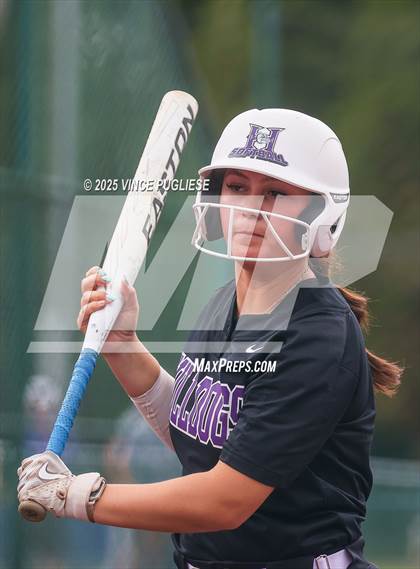 Thumbnail 3 in Hermiston @ Auburn Mountainview (WIAA 3A Opening Round) photogallery.