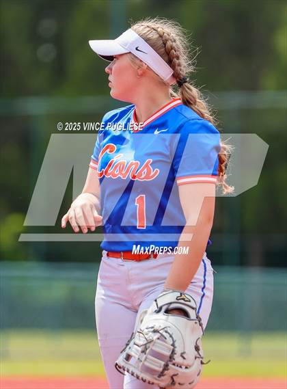 Thumbnail 1 in Hermiston @ Auburn Mountainview (WIAA 3A Opening Round) photogallery.