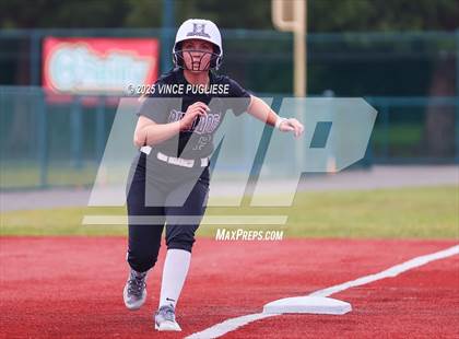 Thumbnail 1 in Hermiston @ Auburn Mountainview (WIAA 3A Opening Round) photogallery.