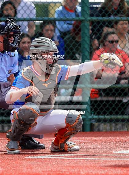 Thumbnail 3 in Hermiston @ Auburn Mountainview (WIAA 3A Opening Round) photogallery.