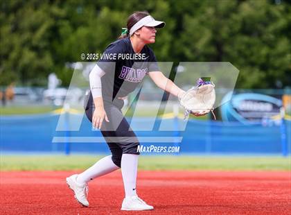 Thumbnail 3 in Hermiston @ Auburn Mountainview (WIAA 3A Opening Round) photogallery.