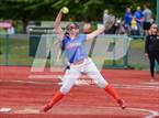 Photo from the gallery "Hermiston @ Auburn Mountainview (WIAA 3A Opening Round)"