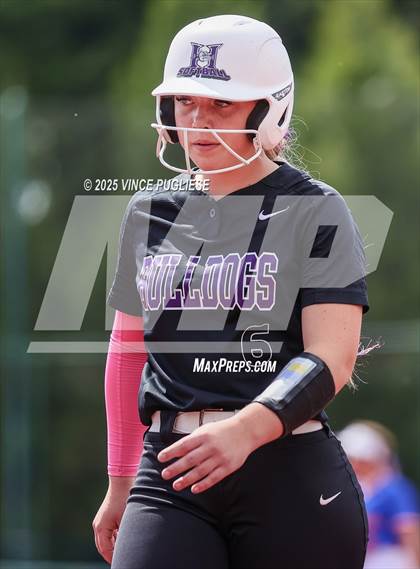 Thumbnail 3 in Hermiston @ Auburn Mountainview (WIAA 3A Opening Round) photogallery.
