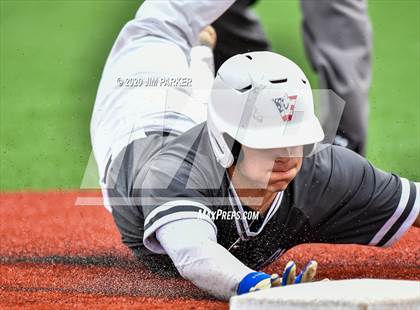 Thumbnail 2 in Vandegrift vs. Glenn (LISD Tournament) photogallery.
