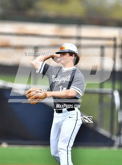 Thumbnail 3 in Vandegrift vs. Glenn (LISD Tournament) photogallery.