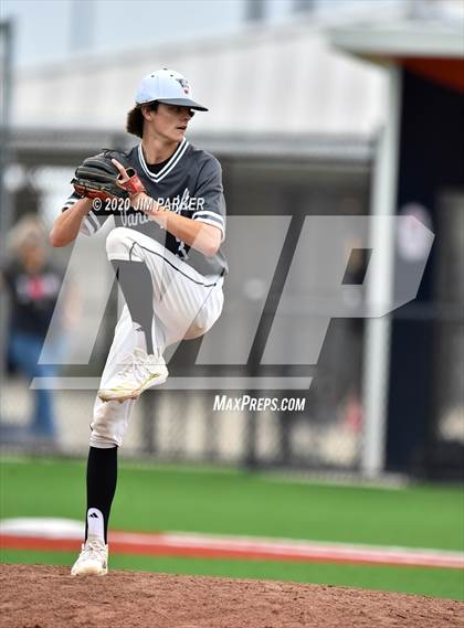 Thumbnail 2 in Vandegrift vs. Glenn (LISD Tournament) photogallery.