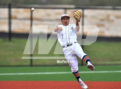 Thumbnail 3 in Vandegrift vs. Glenn (LISD Tournament) photogallery.