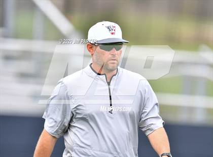 Thumbnail 2 in Vandegrift vs. Glenn (LISD Tournament) photogallery.