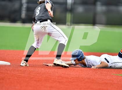Thumbnail 2 in Vandegrift vs. Glenn (LISD Tournament) photogallery.