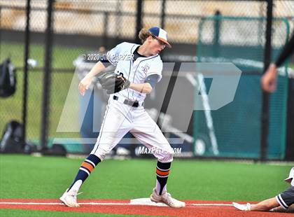 Thumbnail 3 in Vandegrift vs. Glenn (LISD Tournament) photogallery.