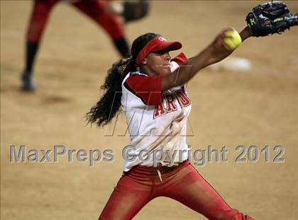 Thumbnail 3 in Kaiser vs. Garden Grove (CIF SS D4 Final) photogallery.