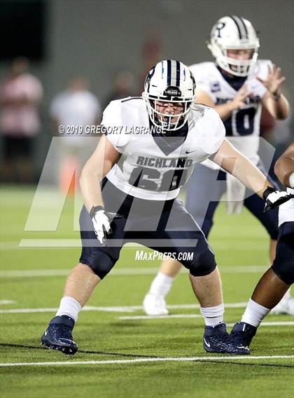 Thumbnail 3 in Richland vs Keller Central photogallery.