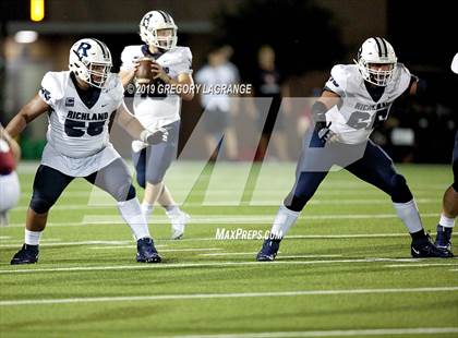 Thumbnail 2 in Richland vs Keller Central photogallery.