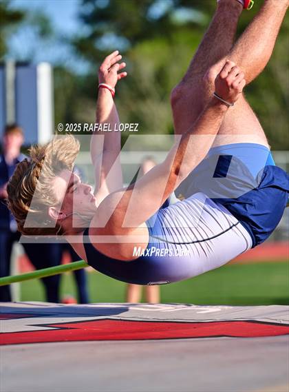 Thumbnail 2 in Rosehill Eagle Relays (High Jump) photogallery.