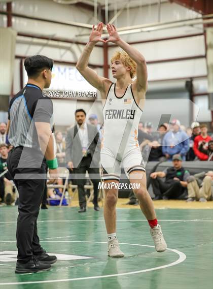 Thumbnail 1 in NIAA 3A Finals photogallery.