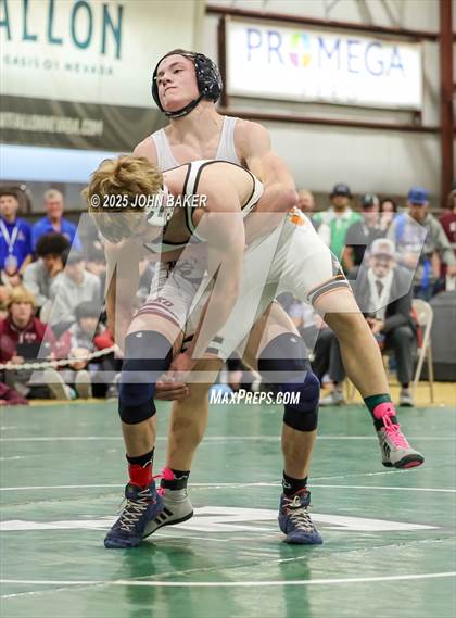 Thumbnail 3 in NIAA 3A Finals photogallery.