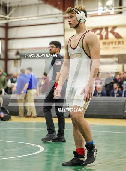 Thumbnail 1 in NIAA 3A Finals photogallery.