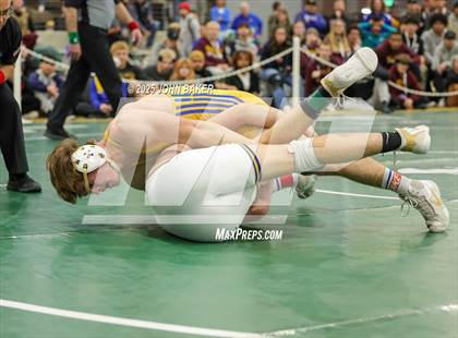 Thumbnail 1 in NIAA 3A Finals photogallery.