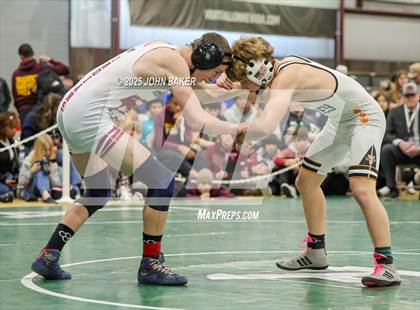 Thumbnail 1 in NIAA 3A Finals photogallery.