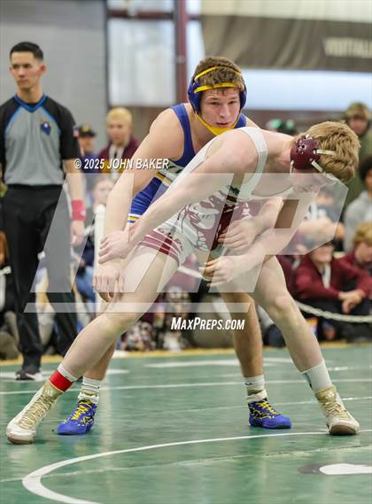 Thumbnail 1 in NIAA 3A Finals photogallery.