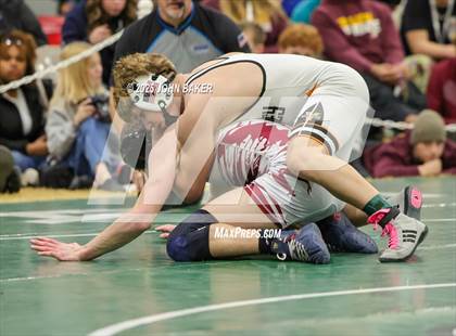 Thumbnail 2 in NIAA 3A Finals photogallery.