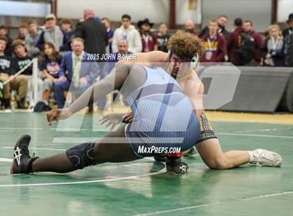 Thumbnail 2 in NIAA 3A Finals photogallery.