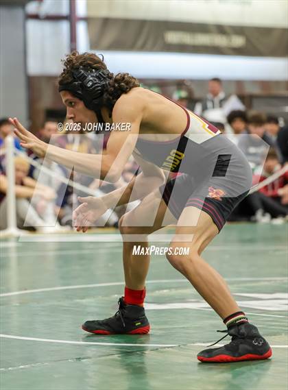Thumbnail 1 in NIAA 3A Finals photogallery.
