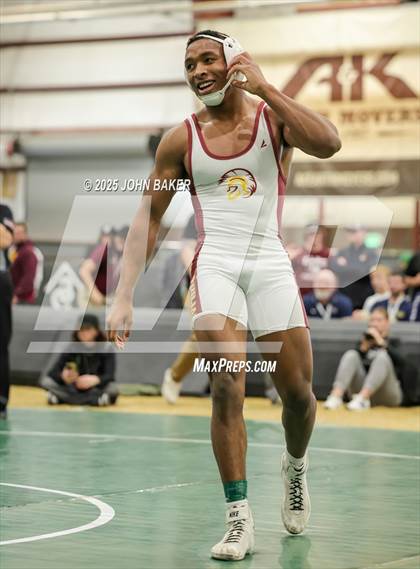 Thumbnail 1 in NIAA 3A Finals photogallery.