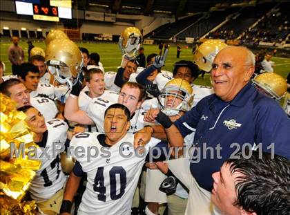 Thumbnail 2 in Northwest Christian vs. Yuma Catholic (AIA D2 State Final) photogallery.