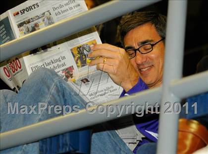 Thumbnail 2 in Northwest Christian vs. Yuma Catholic (AIA D2 State Final) photogallery.