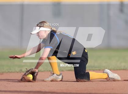 Thumbnail 1 in Marana @ Mountain View photogallery.
