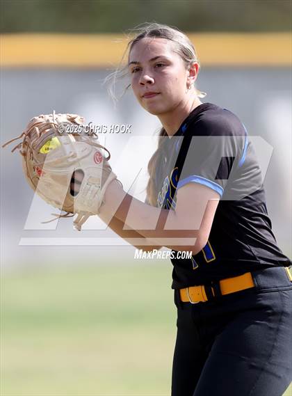 Thumbnail 3 in Marana @ Mountain View photogallery.