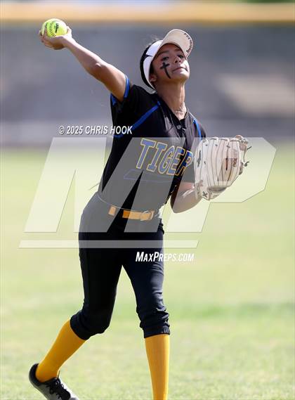 Thumbnail 3 in Marana @ Mountain View photogallery.