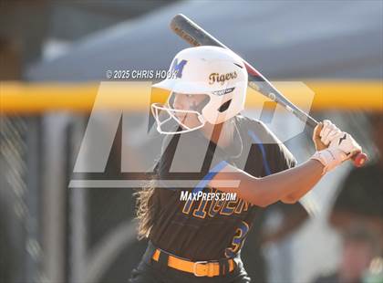 Thumbnail 2 in Marana @ Mountain View photogallery.