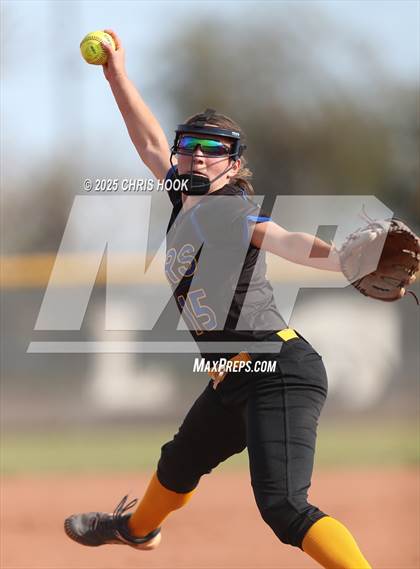 Thumbnail 3 in Marana @ Mountain View photogallery.
