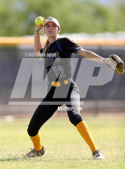 Thumbnail 1 in Marana @ Mountain View photogallery.