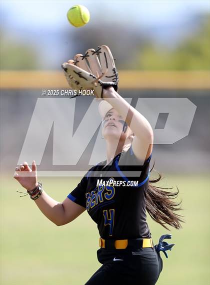 Thumbnail 3 in Marana @ Mountain View photogallery.