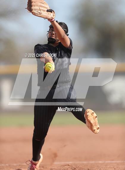 Thumbnail 1 in Marana @ Mountain View photogallery.
