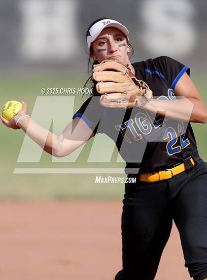 Thumbnail 3 in Marana @ Mountain View photogallery.