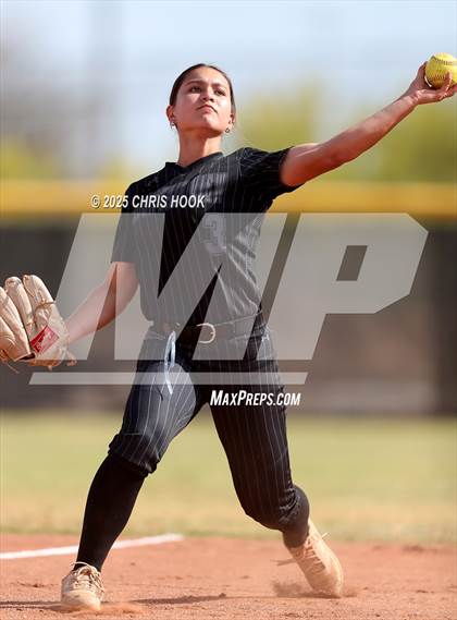 Thumbnail 3 in Marana @ Mountain View photogallery.